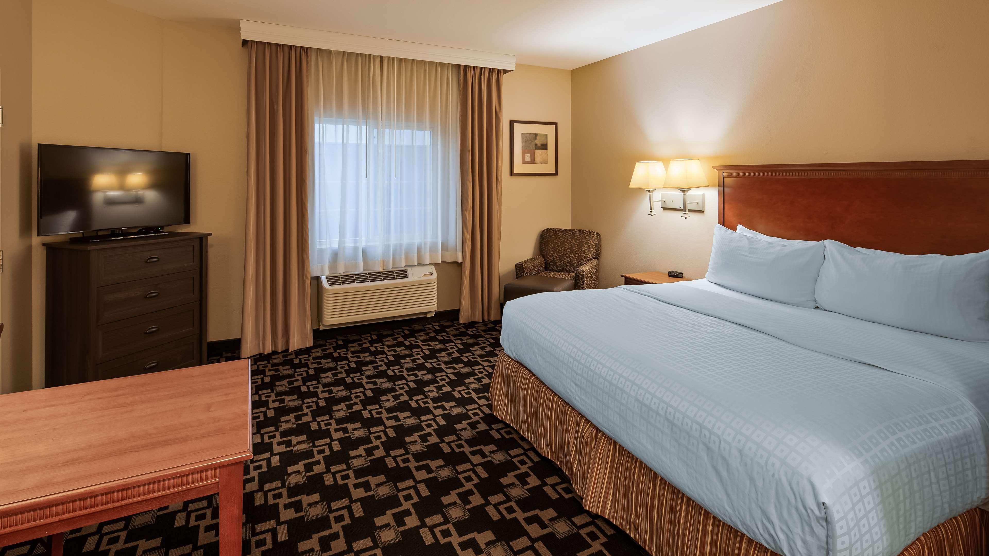 Best Western Plus Wausau-Rothschild Hotel מראה חיצוני תמונה